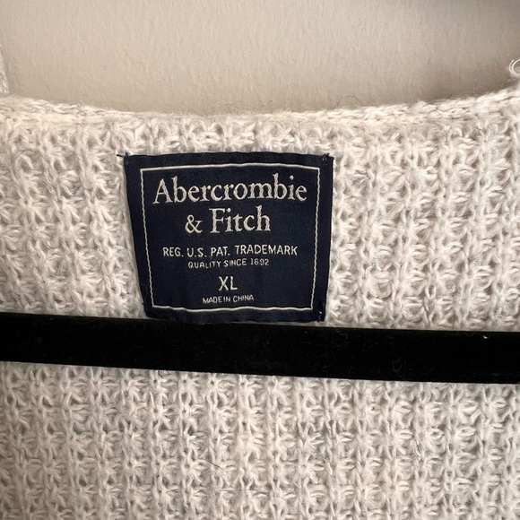 Abercrombie Cardigan - Picture 3 of 3